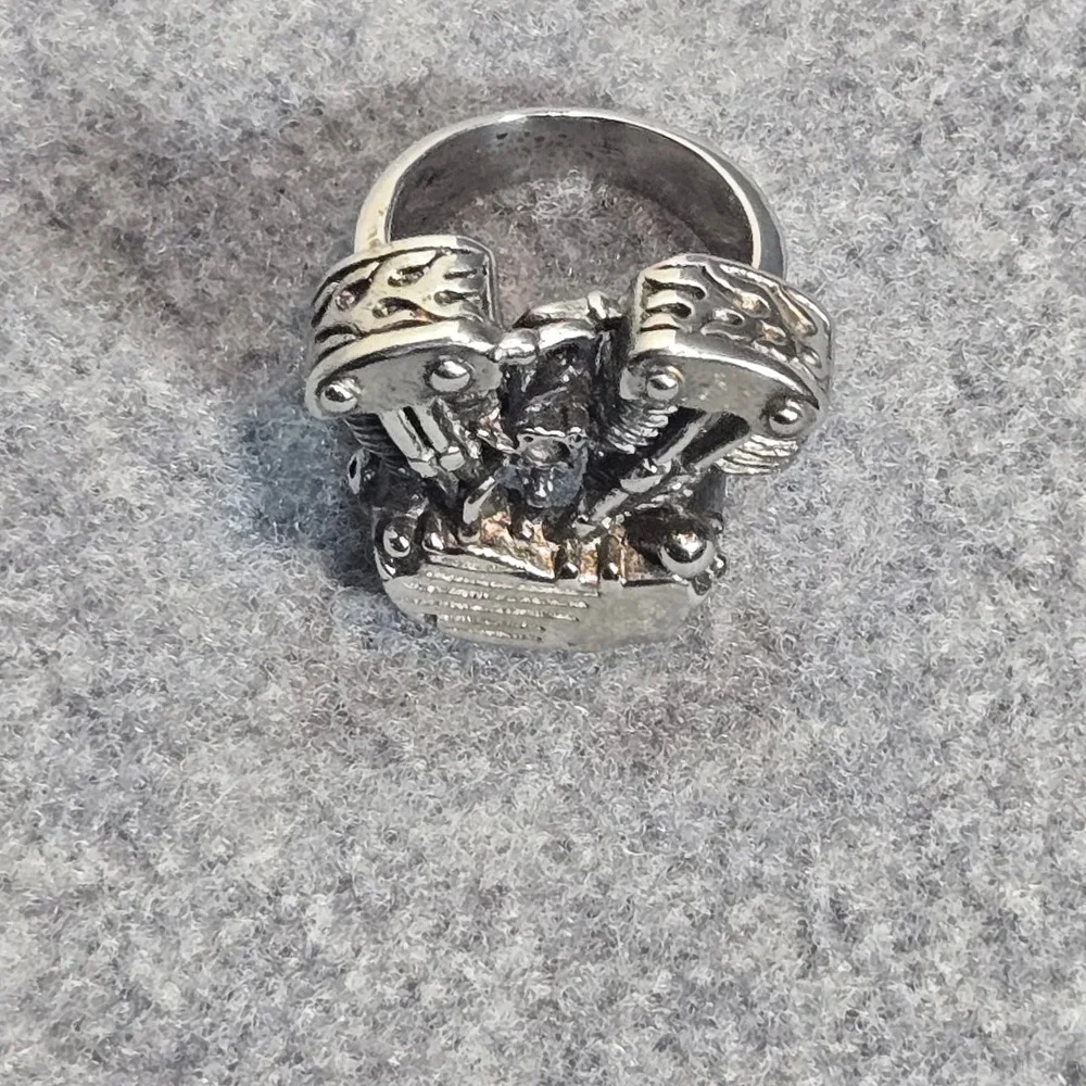 Mens V-Twin Engine Biker Ring Stainless steel Flame Sz 8.75 Motorcycle Jewelry